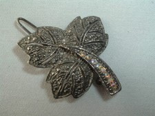 VINTAGE RHINESTONE LEAF METAL HAIR BARRETTE