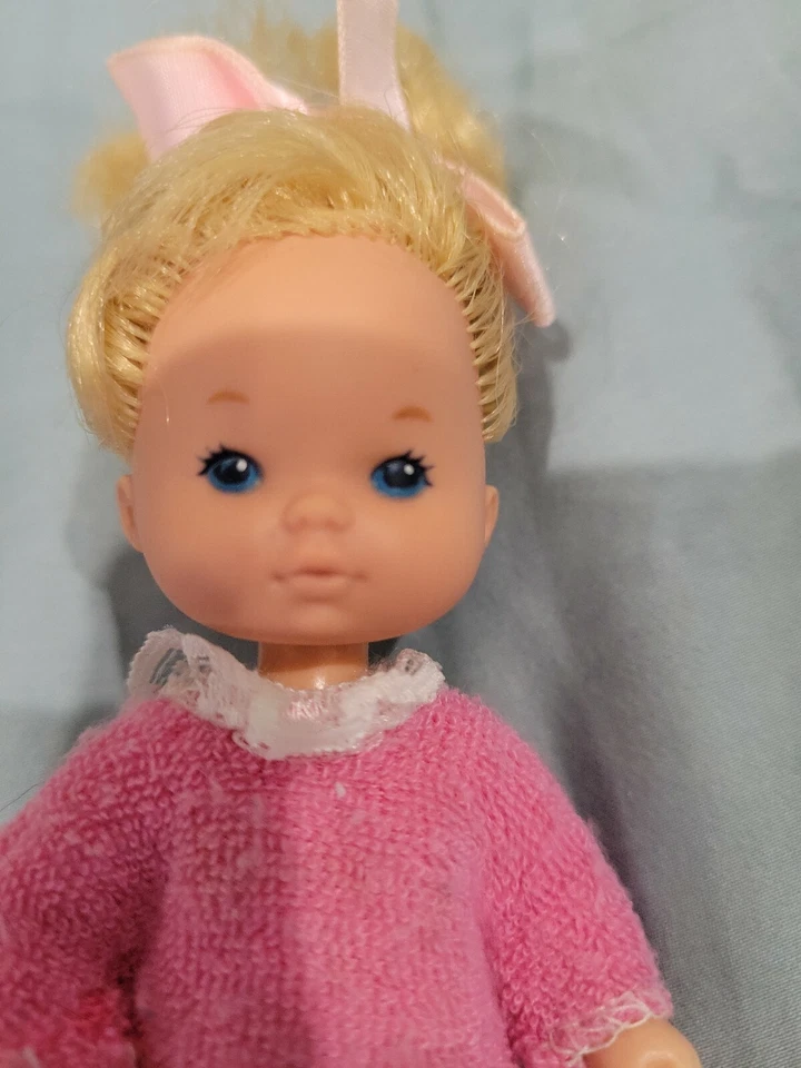 Mattel Barbie Doll Little Sister Doll Heart Family 1976. - Image 3 of 4