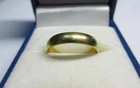 Vintage Hallmarked SOLID 18ct GOLD WEDDING, BAND RING