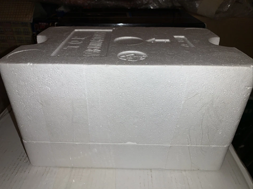 KYOSHO static model 1:18 Mini Cooper S 2006 R53 - Immagine 3 di 4