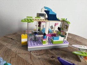 LEGO FRIENDS: Heartlake Surf Shop (41315) Near Complete