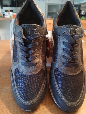 Sneaker von Marco Tozzi, Größe 39, dunkelblau. NEU!