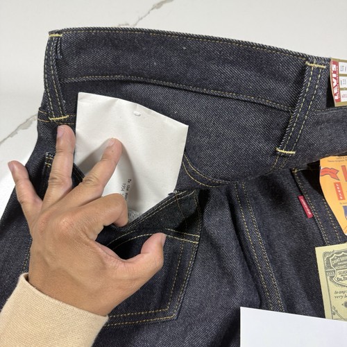 Jeans uomo taglia 33x34 Levis abbigliamento vintage LVC 1954 501 blu grezzo cimosa - Foto 15 di 21