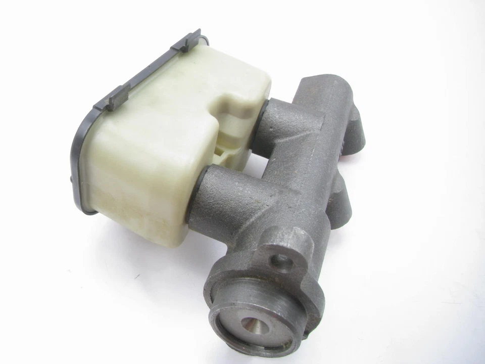 Cilindro maestro de freno Auto Specialty M82066 - Buick Riviera 1987-1990 Foto 2 de 4
