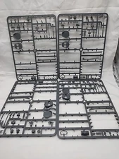 (4) The Plastic Company Sherman M4 A2 Sprue Bits And Pieces 1/72 Scale