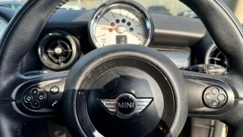 Mini Cooper 1.6 Cooper Chili Pack 3dr 1.6 Petrol Euro 5 151K Service History - Picture 13 of 19