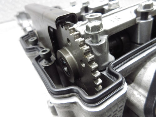 2007 07-11 Suzuki VSTROM 650 DL650 Front Cylinder Head Barrel Jug Piston Engine - Picture 23 of 24