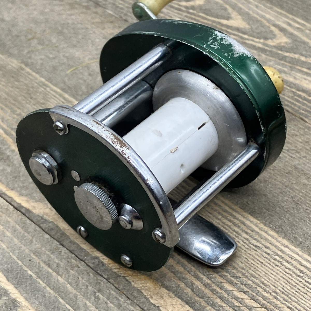 Vintage Shakespeare Wonder Reel Model FH 1921 D Fishing Reel Level