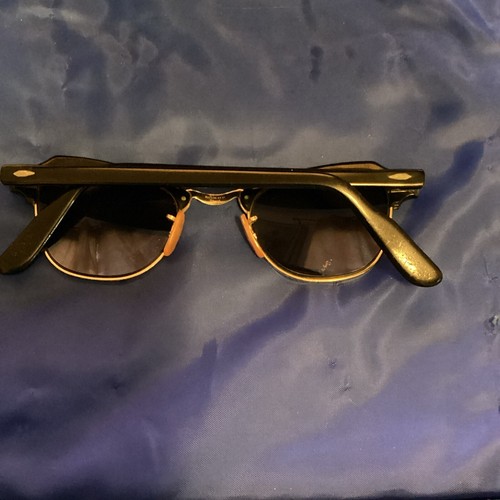 Vintage B &L Black/Gold 12KGF Sunglasses 22-46/ 5 3/4 135cm - Picture 10 of 16