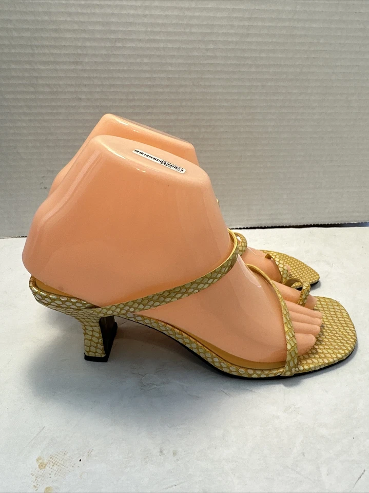 Nine West Ankle Strap Heels Size 8M Yellow Pointed Toe SnakeSkin Pumps OB-1 - Image 3 of 4