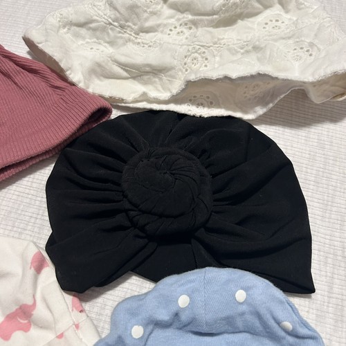 Lot of 9 Miscellaneous Infant Girl's Hats 0 to 12 Months Polka Dots Floral Solid - Bild 4 von 7