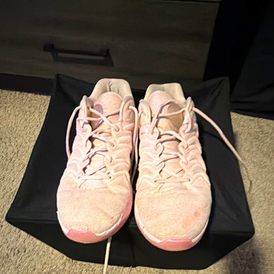Nike Men s KD Aunt Pearl size 10 - Barely worn