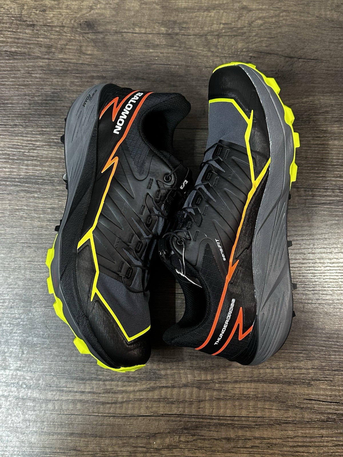 Salomon Thundercross Mens Trail Shoes Black Fiery Coral Size 10.5