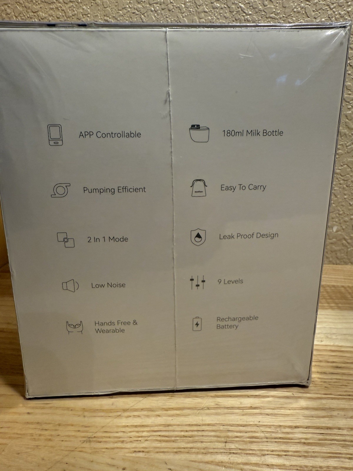 NIB - Momfann Electric Breast Pump Kit-Wearable, Hands-Free APP Control Portable