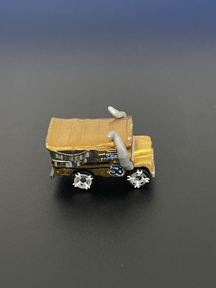 Disney Pixar Cars Mini Racers GOLD Miss Fritter BRAND NEW RARE HTF
