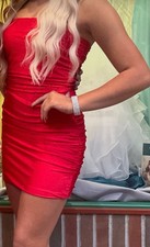 EUC Sherri Hill size 4 red sequined strapless cocktail homecoming dress body con