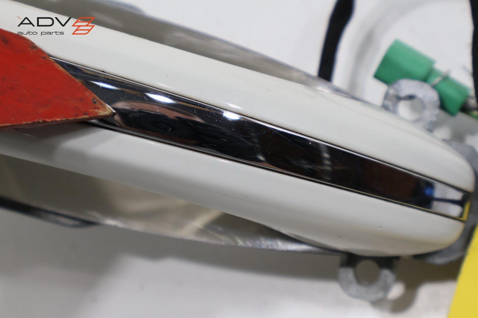 2006 - 2012 BENTLEY CONTINENTAL FRONT LEFT DRIVER SIDE EXTERIOR DOOR HANDLE OEM