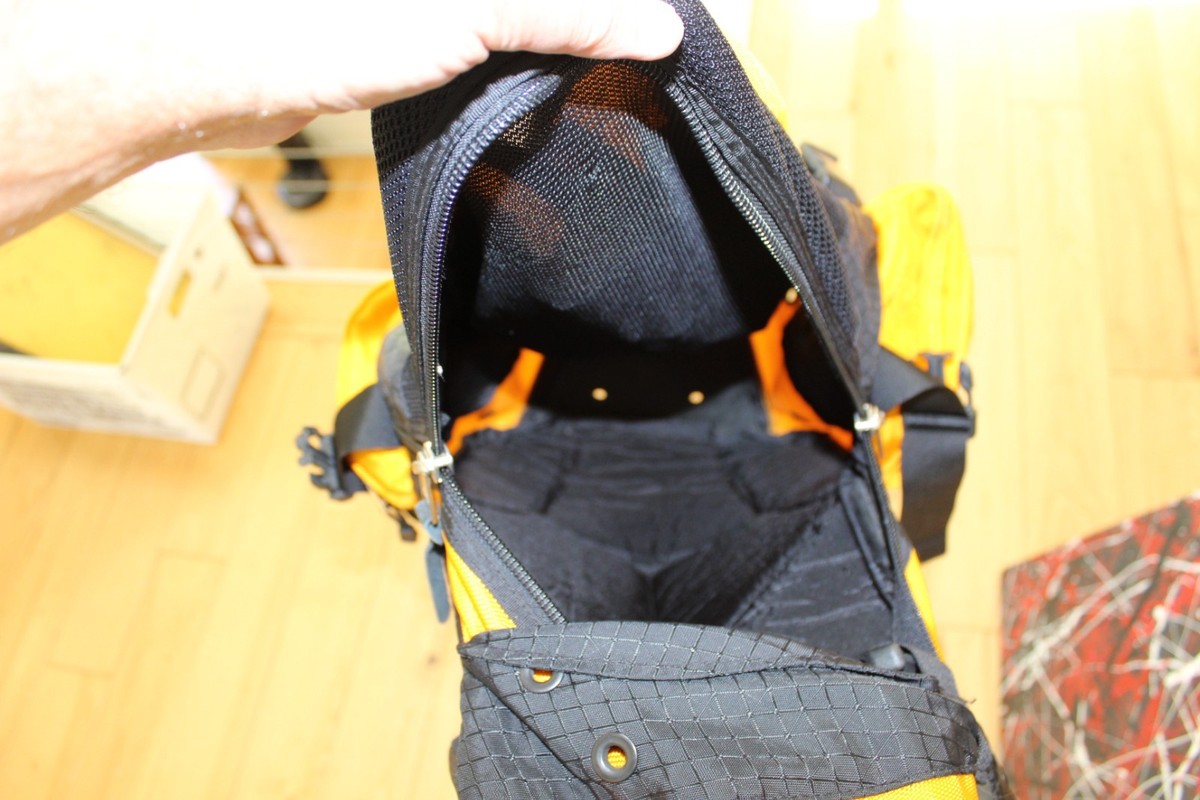 OAKLEY TACTICAL ICON 1.0 VTG Y2K 1990'S BACKPACK YELLOW BLACK NICE