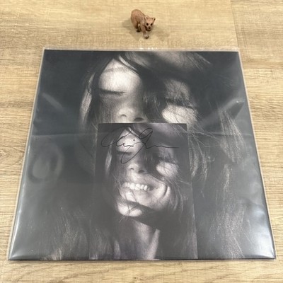 Ariana Grande Petal BLACK SIGNED Insert Vinyl LP Translucent Pearly White #2