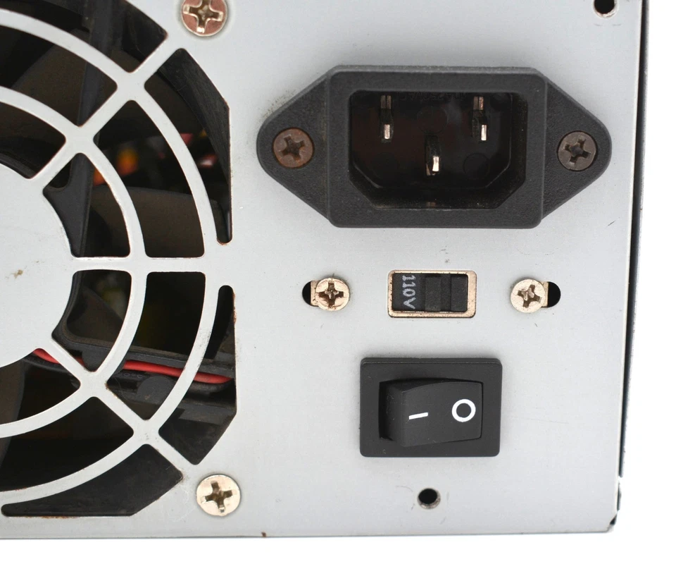 GOOD - Logisys 480W (PS480D) 20+4Pin ATX 20/24 Serial ATA Power Supply Unit - Image 4 of 4