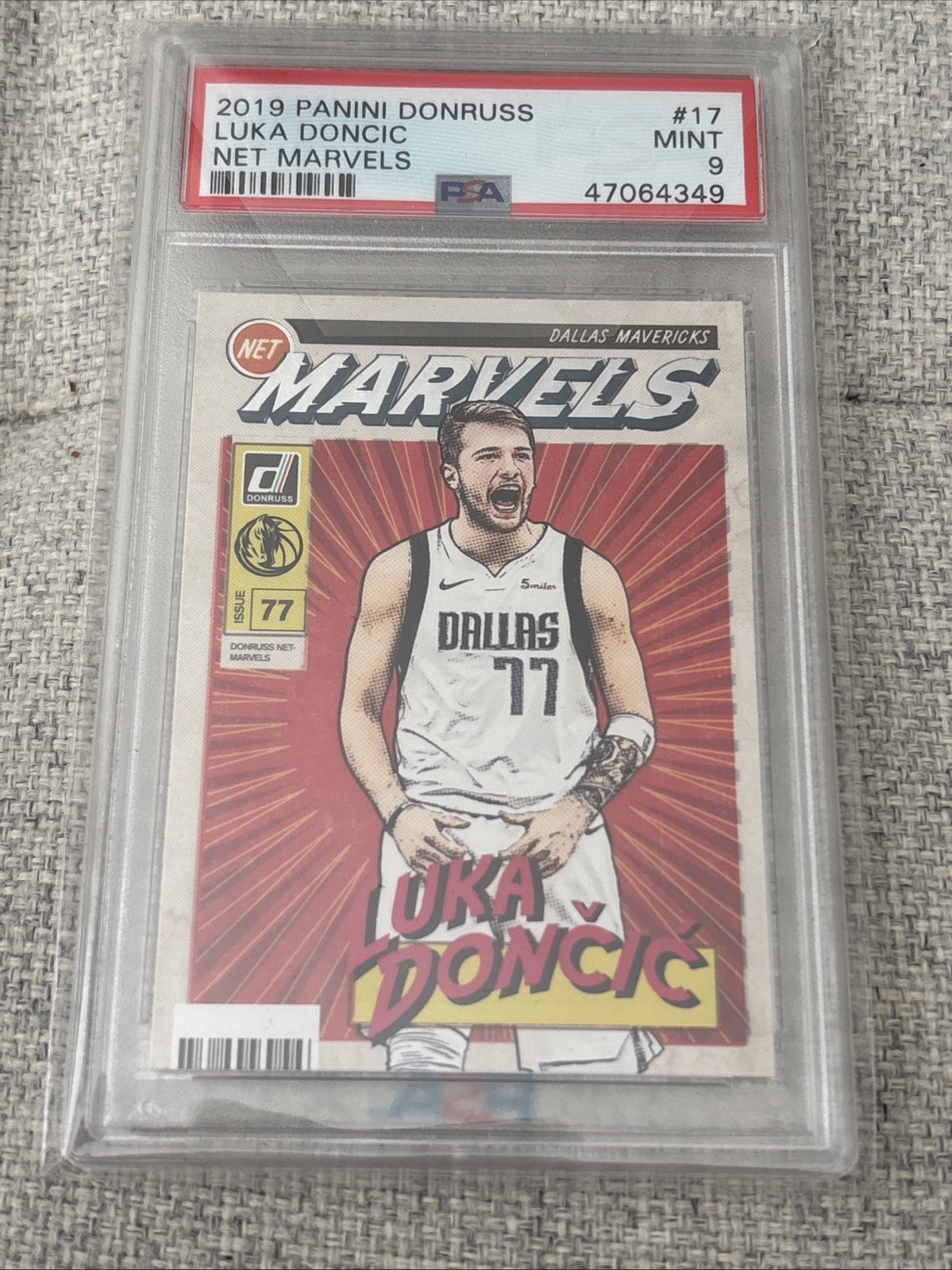 2019 Panini Donruss Luka Doncic #17 NET MARVELS - PSA 9