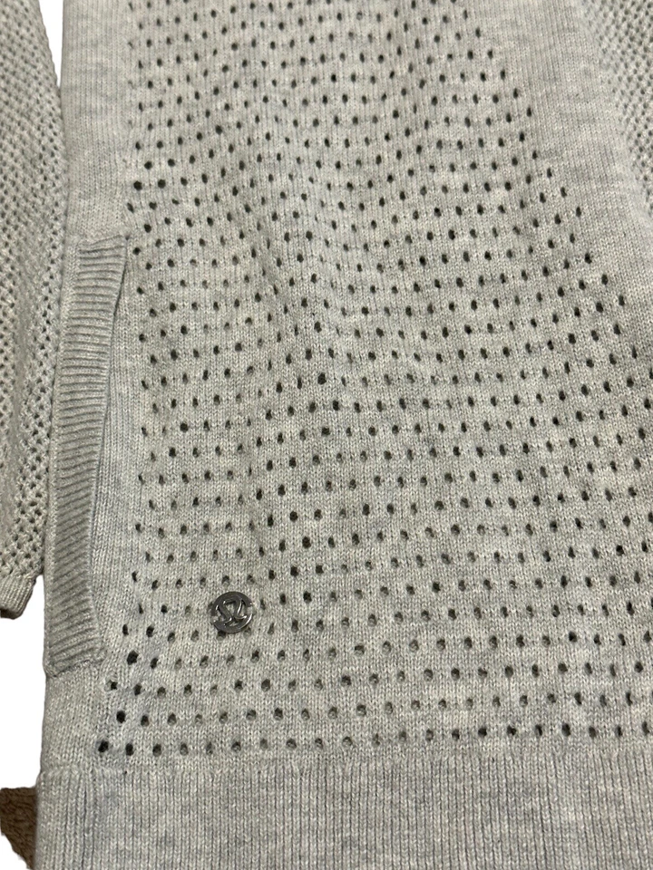 Sudadera con capucha tejida envolvente gris Nimbus 4 Lululemon para mujer Still Movement Foto 3 de 4