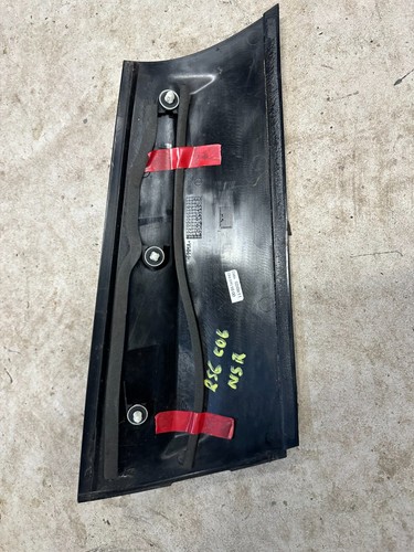 MINI R56 R57 1.6 One Brillo Negro C Pilar Exterior Borde Pasajero Izquierdo 7146101 - Imagen 8 de 11