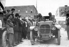 Maxwell automobile 1911 Maxwell auto photo photograph