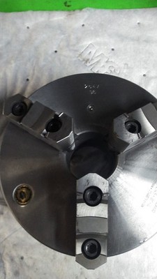 Bison 8'' 3 Jaw Lathe Chuck 3245-8-4 D1-4 Direct Mount Excellent Condition 
