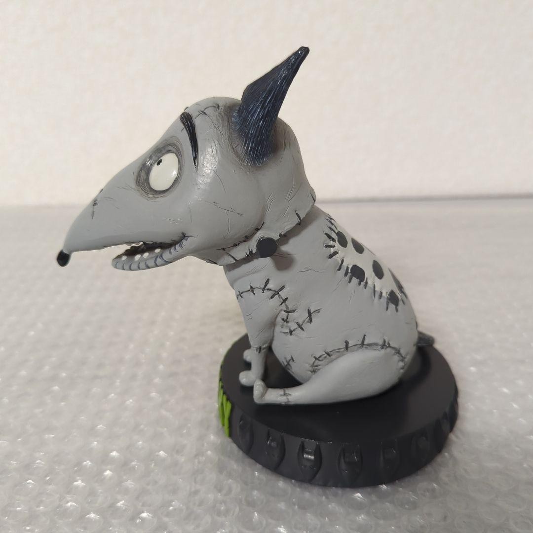 新品 Frankenweenie Sparky VCD フィギュア Disney Frankenweenie SPARKY Swing Figure A Film By Tim Burton