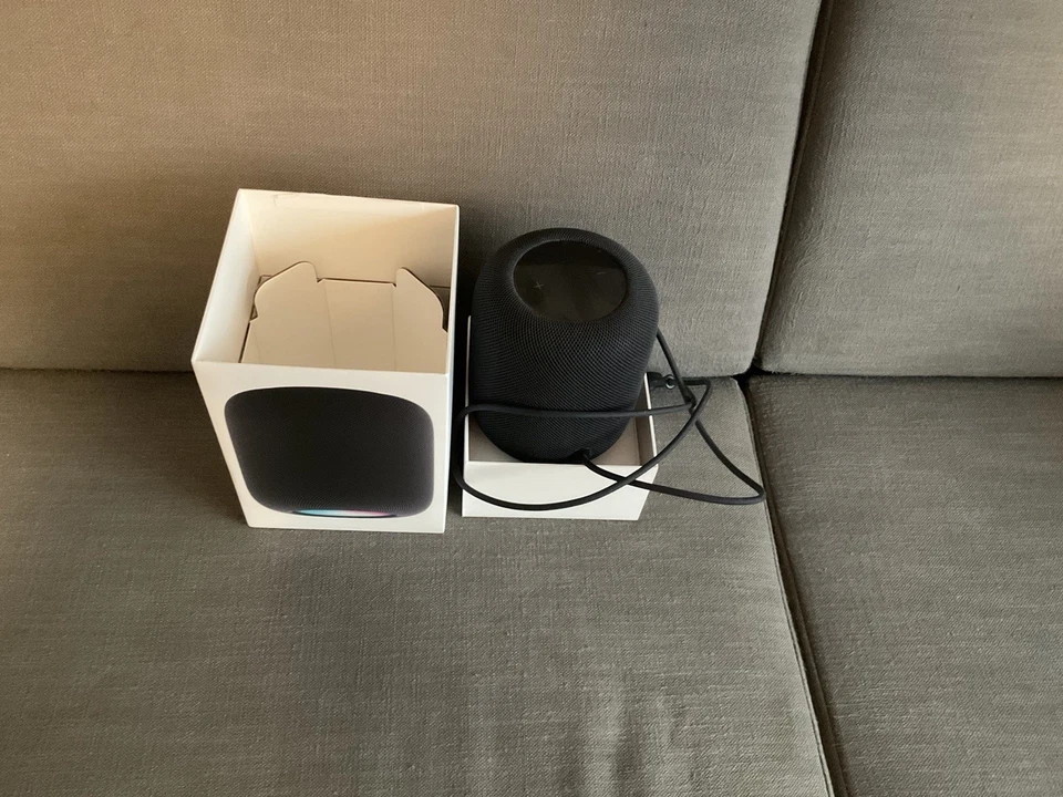 Apple HomePod 2. Generation Multiroom-Lautsprecher - Schwarz (MQJ73D/A)