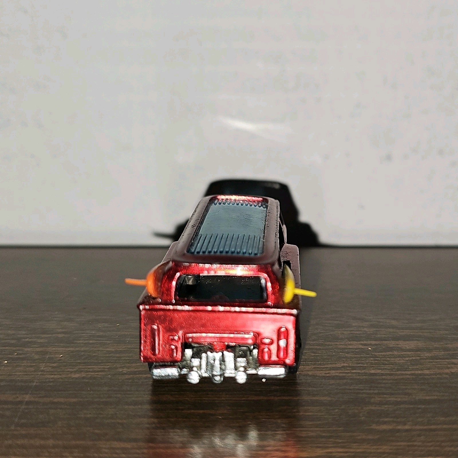 Hot Wheels Redlines Volkswagen Beach Bomb Diecast Van 1969 thumbnail 5