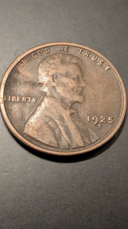 1925-S Wheat Penny • Sharp Detail  • Collectors US Coin • 100 year old Lincoln! 
