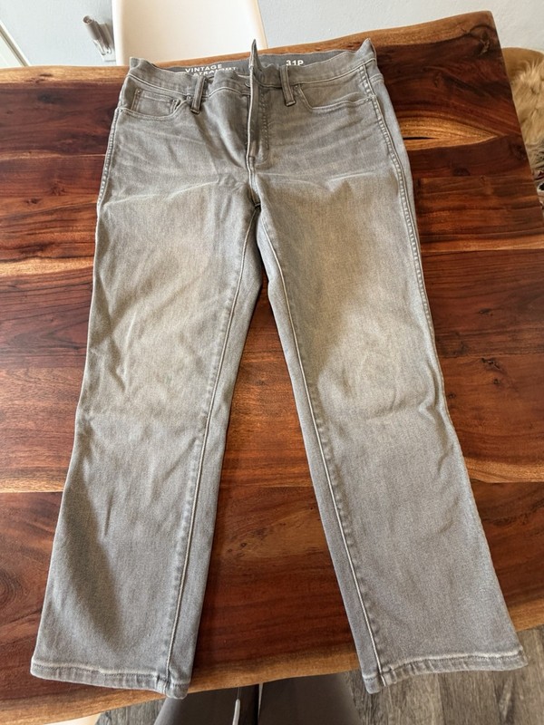 J.CREW Slim Straight Gray Denim Jeans. Stretch. Size 31 Petite