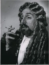1967 Press Photo Joseph Ruskin in "Sir Isaac Newton" - hcb25298
