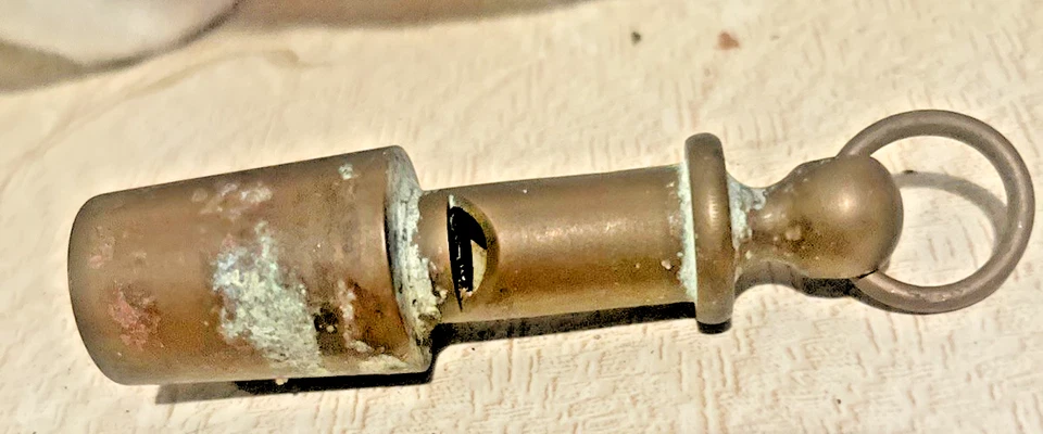 Ancien Sifflet En Bronze De Quartier Maître De Marine, 19 eme - Photo 3/4