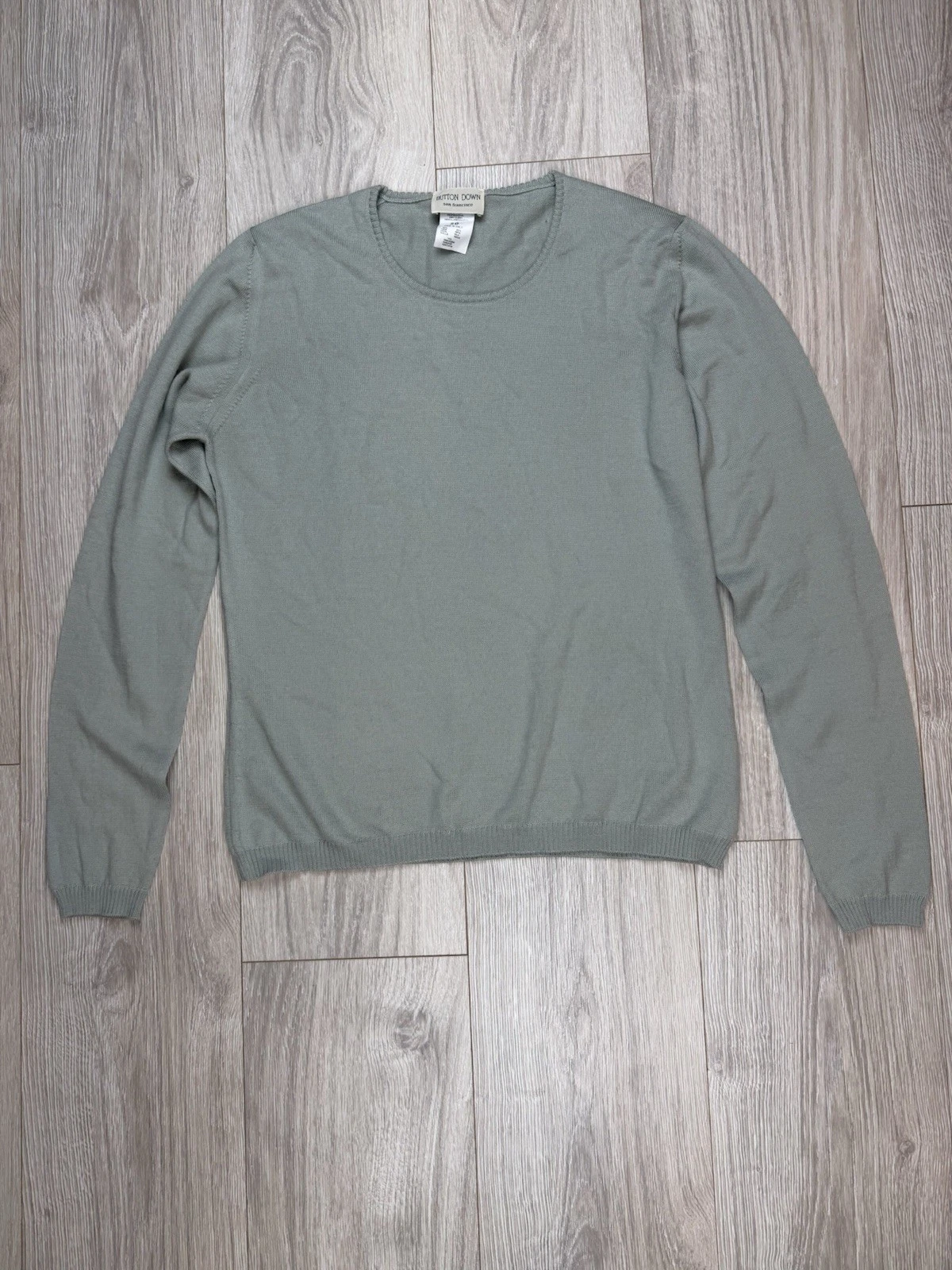 Button Down San Francisco Sage Green Silk & Wool Blend Crewneck Sweater Size L