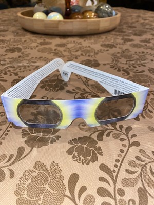 sun viewing glasses