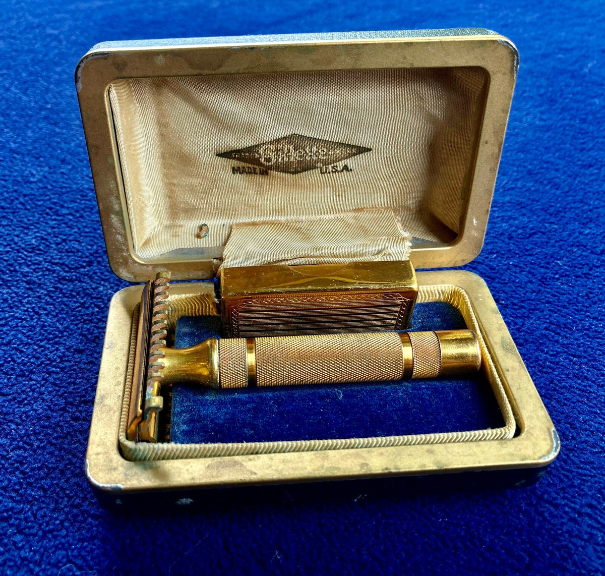 Vintage 1940s Gillette Gold-Plated Safety Razor w/ Gold Blade Case