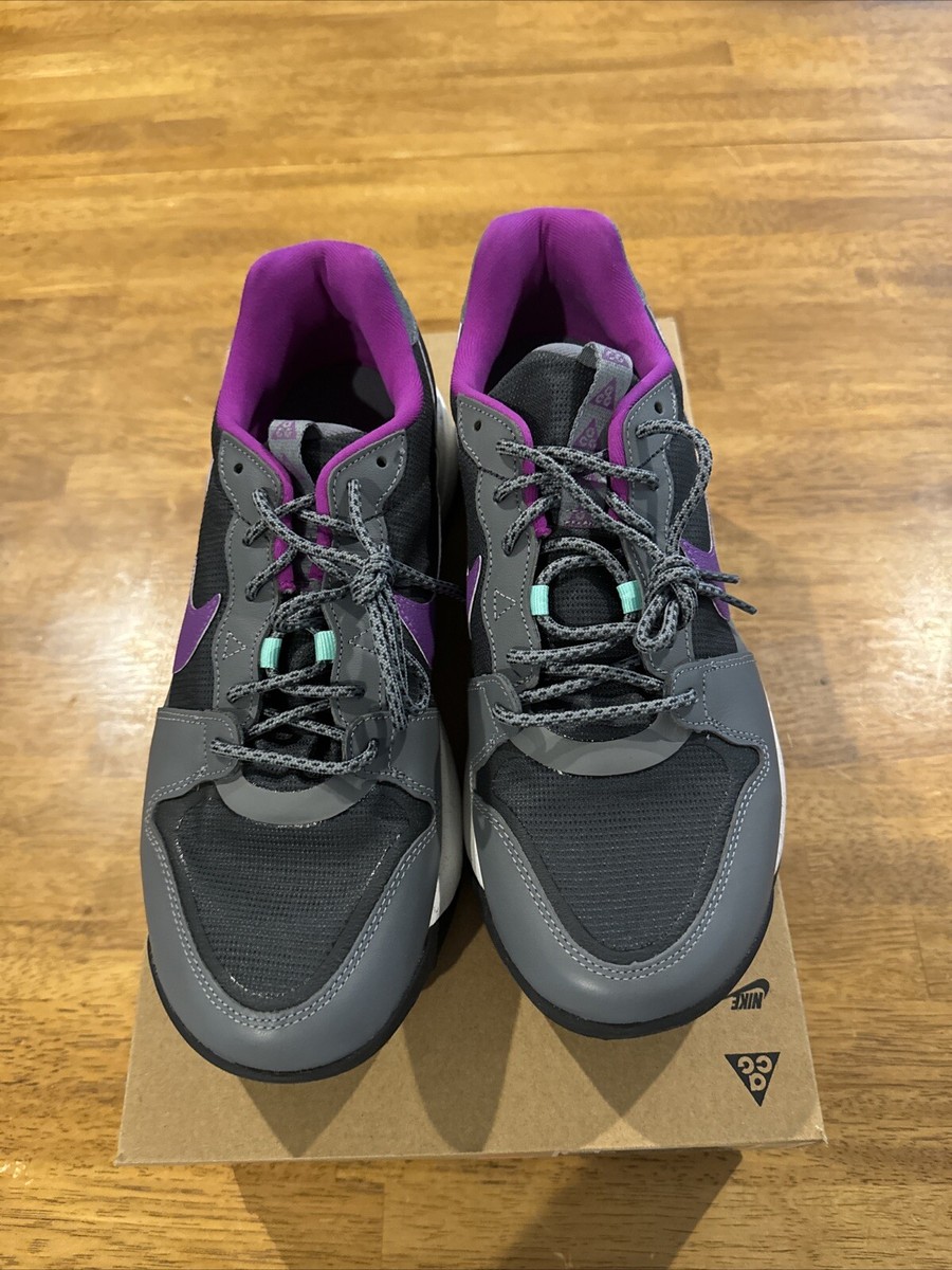 Nike Men's ACG Lowcate Trail Hiking Shoes Smoke Grey Purple Green