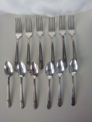 Simeon L & George H. Rogers Co X/TRA Silver Plated 6 Spoons 6
