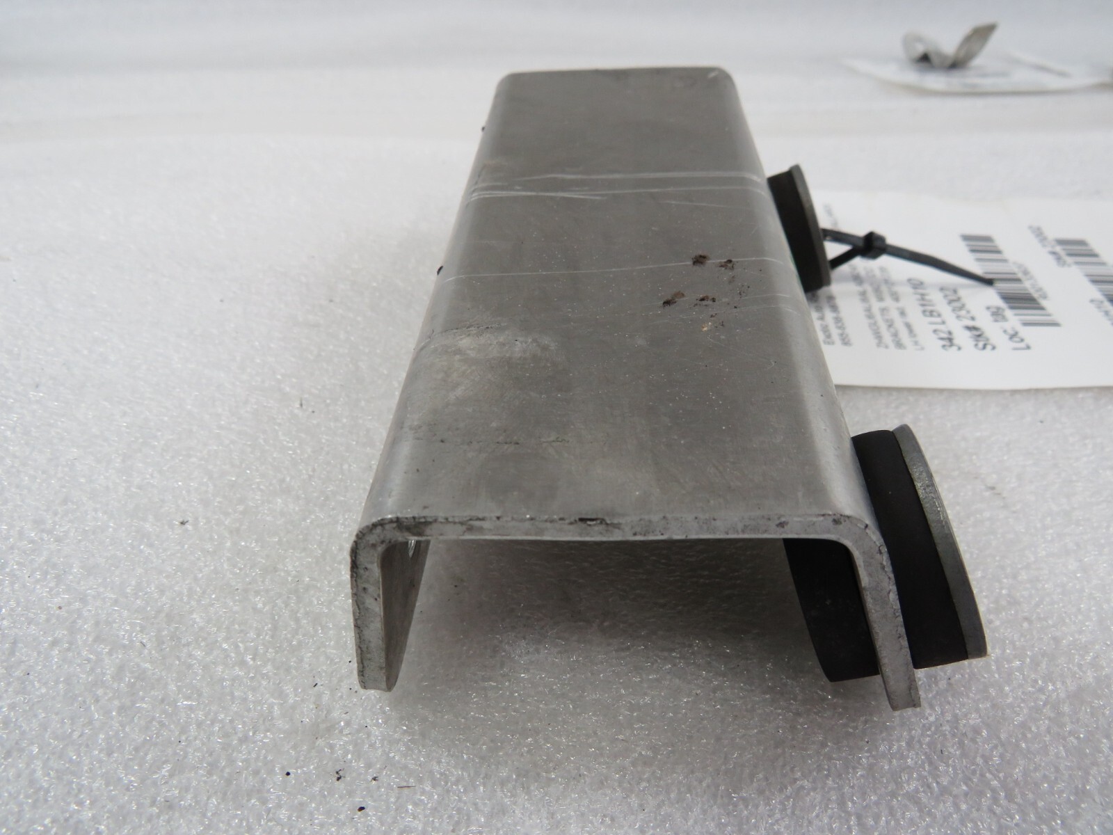 Lamborghini Gallardo, LP550, LH, Lower Radiator Bracket, Used, P/N 400121235