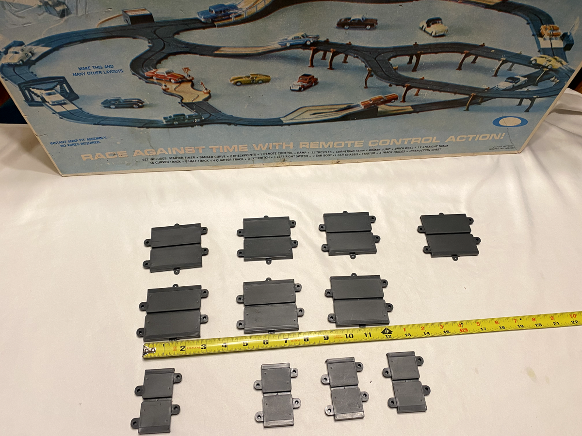 Vintage Ideal Toys 1964 Motorific Slot Car Track (11) Pieces +FAST