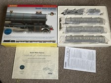 Hornby R2166 South Wales Express LTD Train Pack OO Gauge