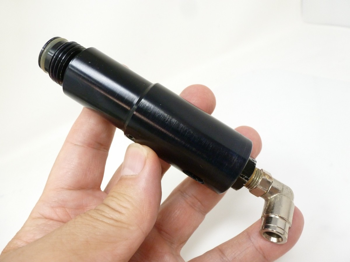 Régulateur Smart Parts Ion – Noir Brillant – En Ligne – Accessoire Paintball – Occasion