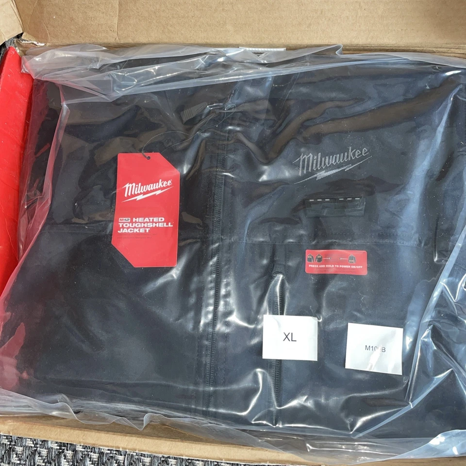 Chaqueta para hombre Milwaukee Tool M100b-21Xl M12 Heated Toughshell, negra, calienta 3 a Foto 3 de 4