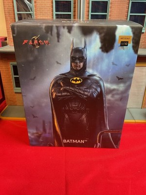 Iron Studios The Flash Batman 1/10 Deluxe Art Scale Statue