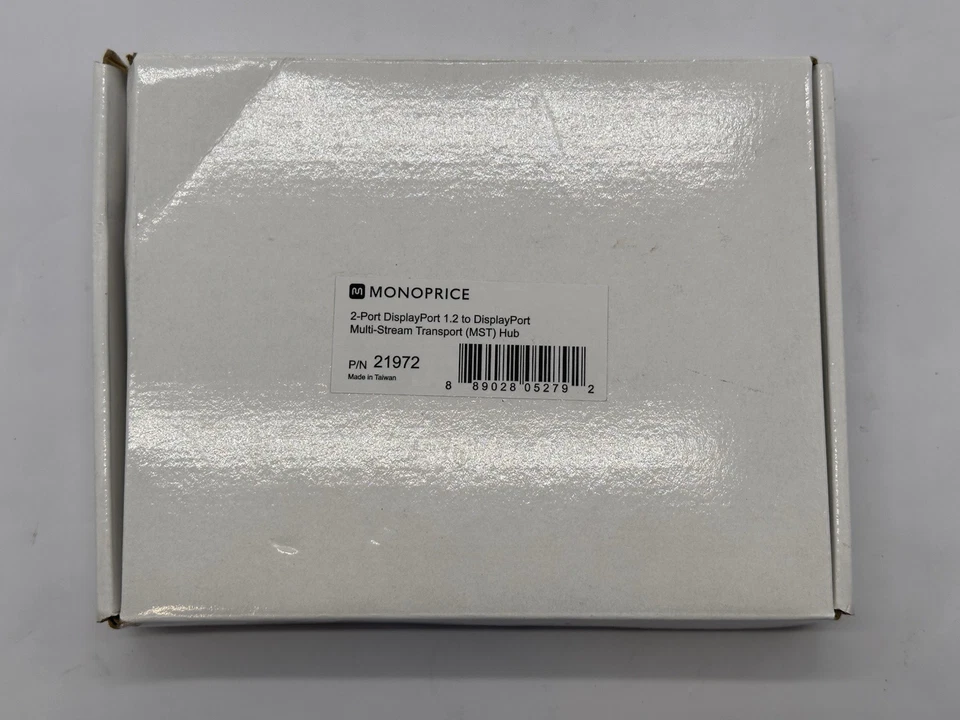 Monoprice 2-Port DisplayPort 1.2 to DP Multi-Stream Transport Hub-21972 - Image 3 of 4