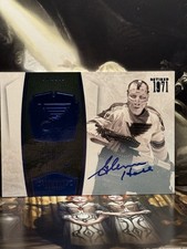 Glenn Hall Auto 1/10 - 2011 Panini