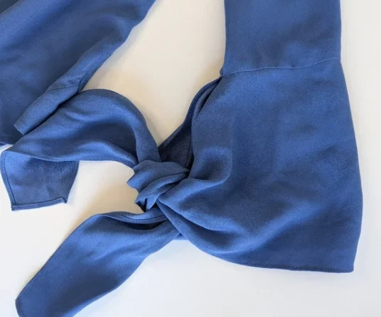 BCBG MaxAzria Nicholette Blouse NWT Vintage Blue Size Medium Tie Sleeve Detail - Image 4 of 4
